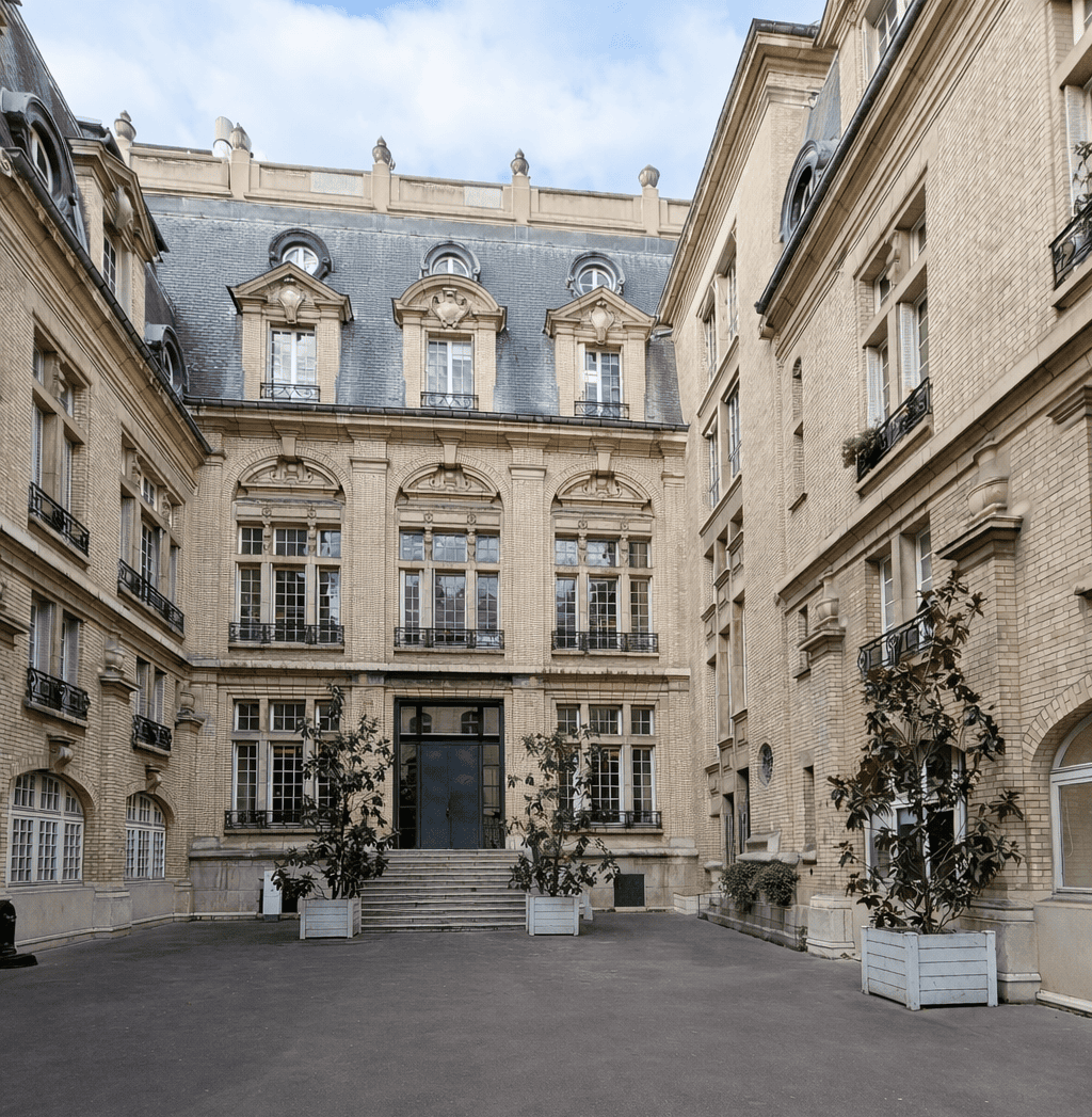 Réhabilitation de bureaux à Paris (FIEEC) — mission d'économiste de la construction Belenis